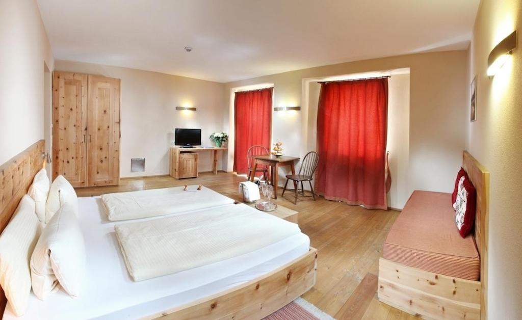 Hotel Tyrol-Alpenhof Seefeld in Tirol Rom bilde